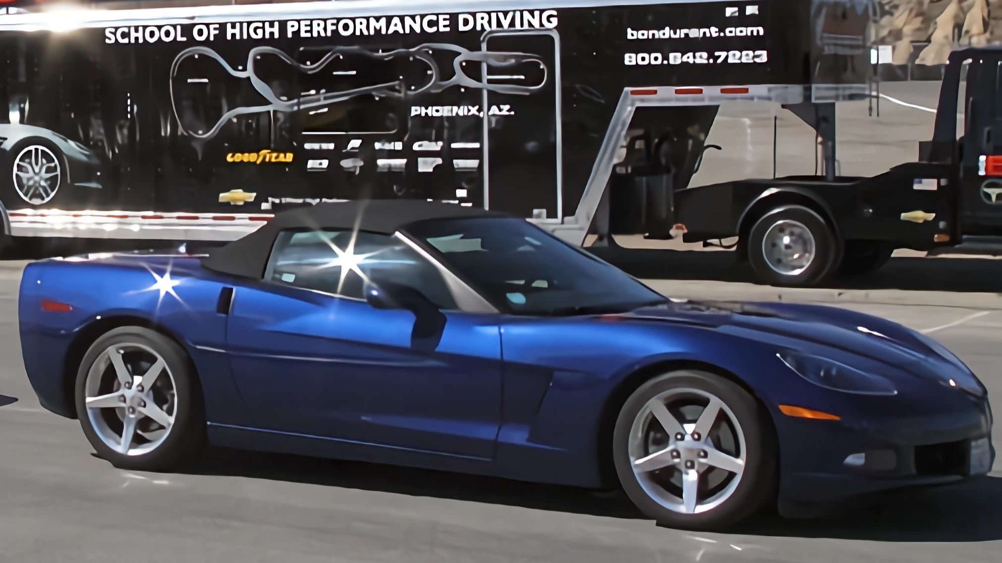 Click to Enlarge-Esc to Close Corvette Generations/C6/C6 2005 Blue conv.webp